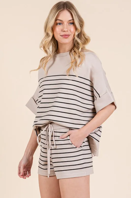 Lime 'N' Chili Striped Folded Half Sleeve Top and Shorts Set - Image 6