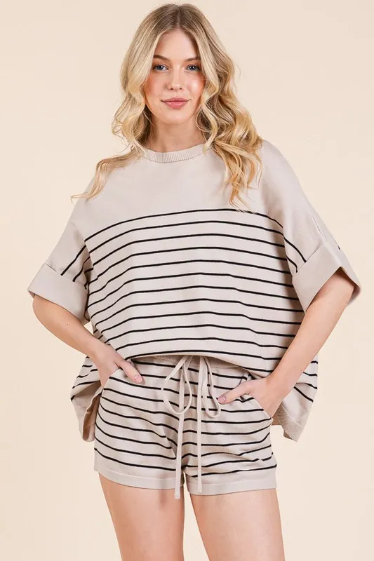 Lime 'N' Chili Striped Folded Half Sleeve Top and Shorts Set - Image 7