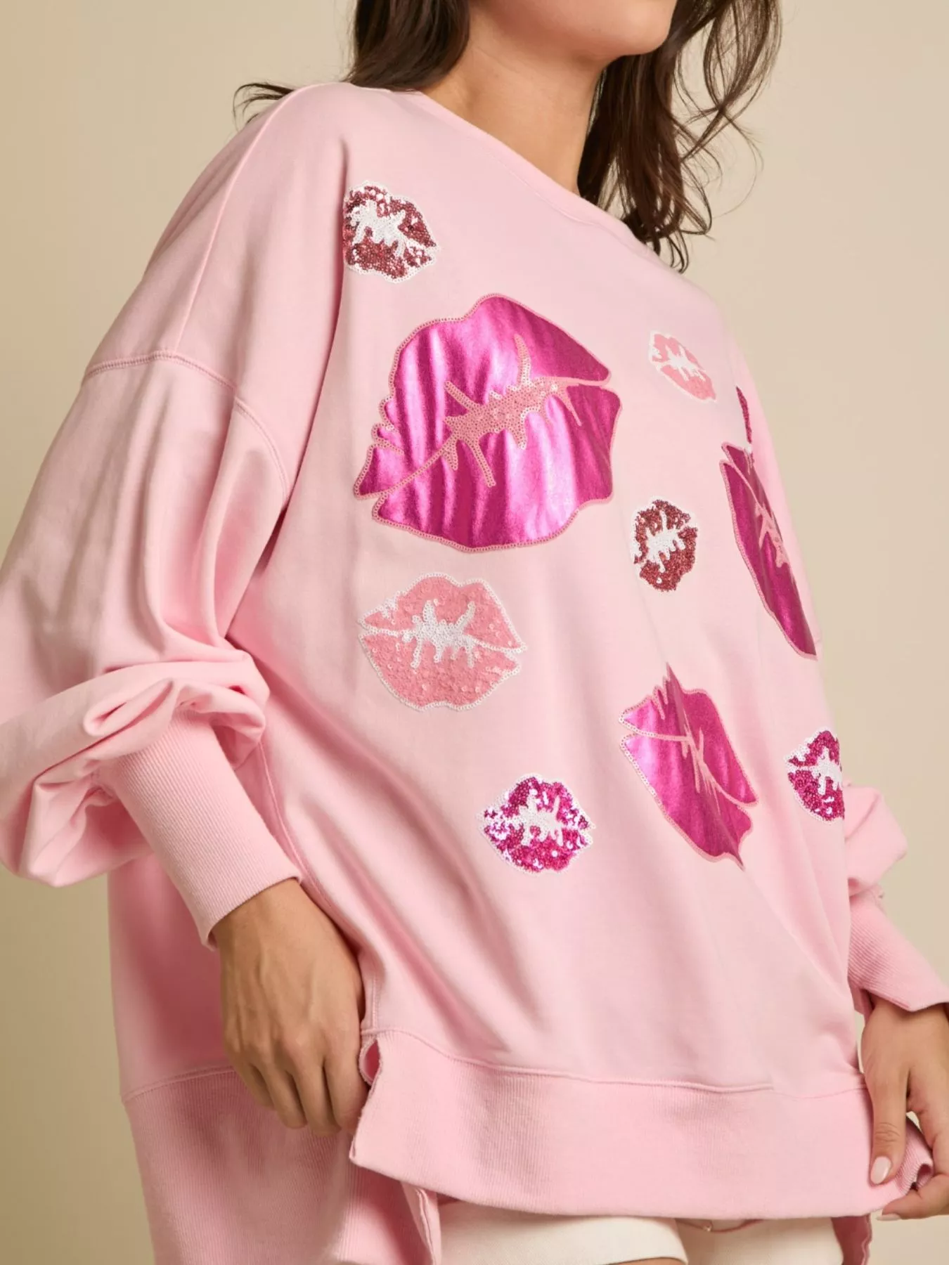 Lips Round Neck Dropped Shoulder Sweatshirt - Image 6