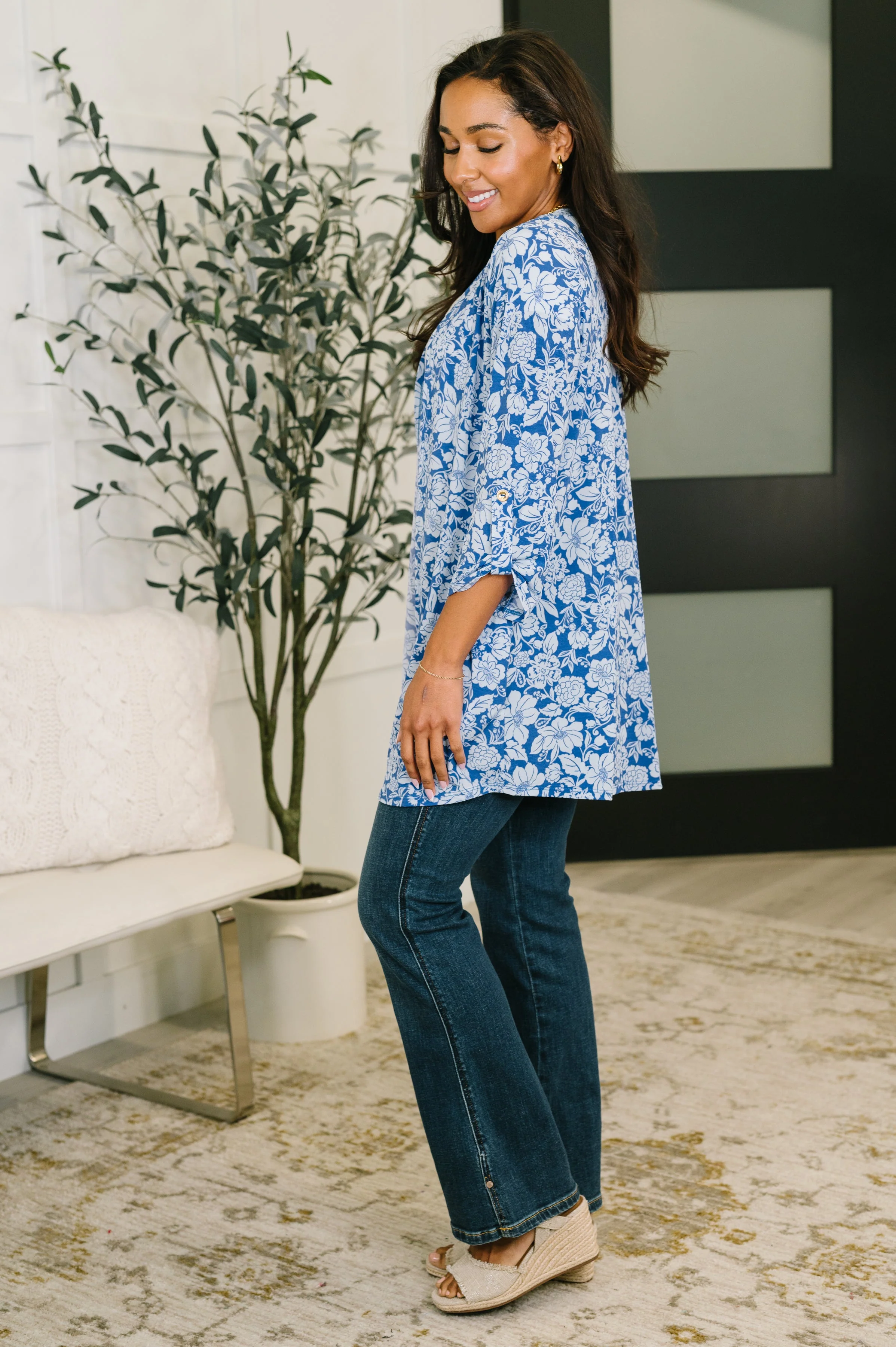Lizzy Cardigan in Blue and White Floral - Image 4