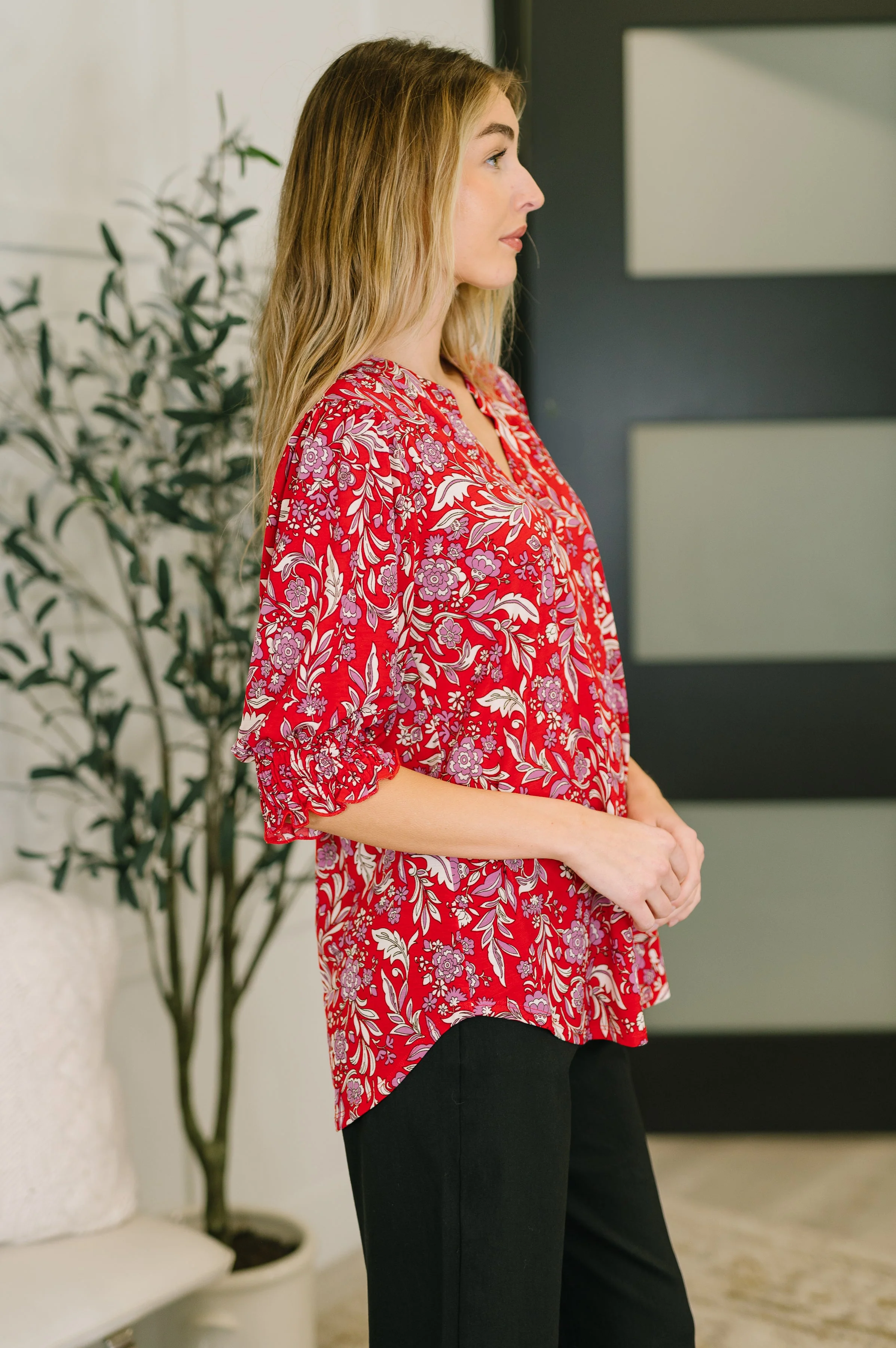 Lizzy Smock Top in Red and Pink Floral - Image 4