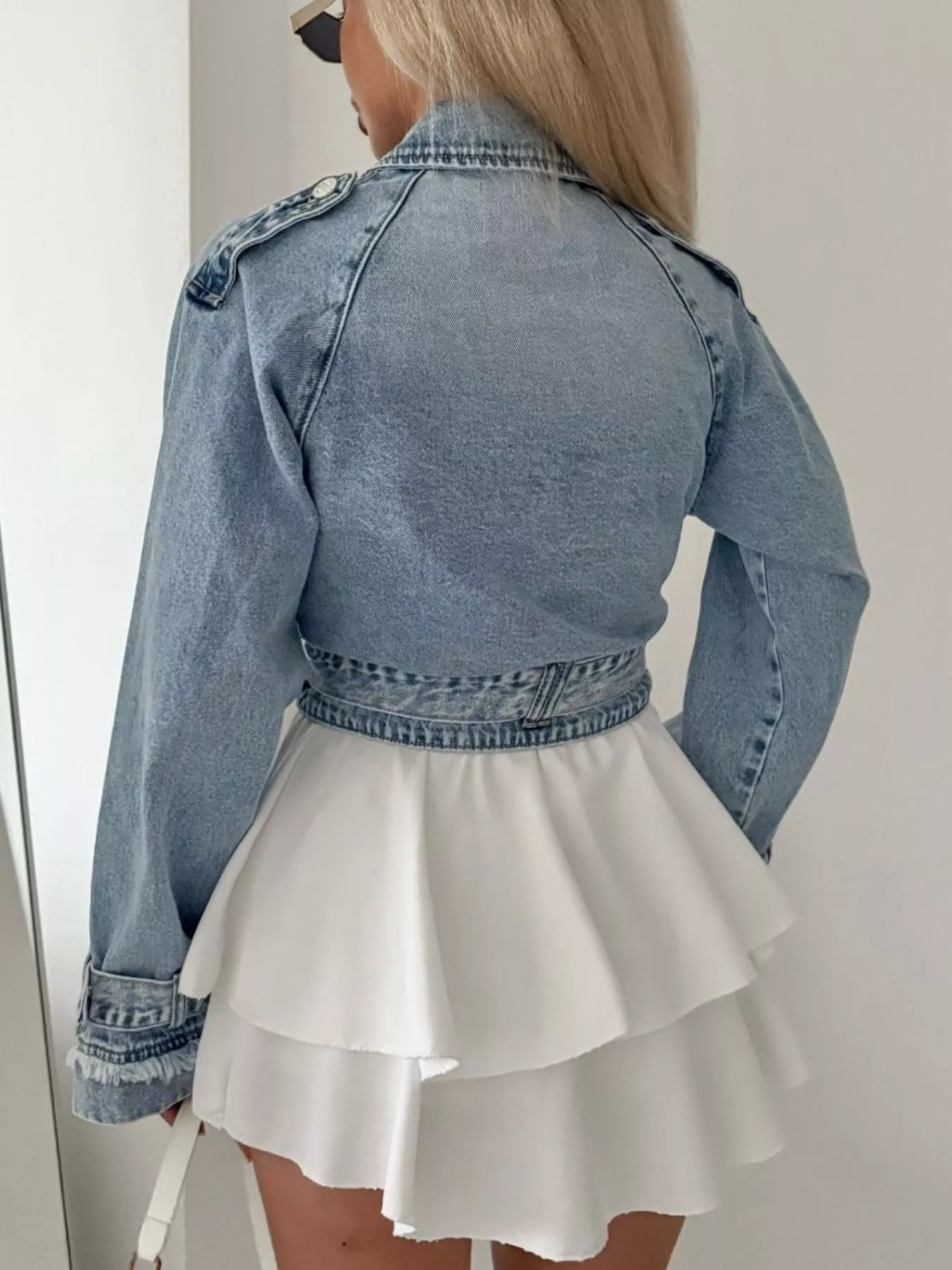 Long Sleeve Crop Denim Jacket - Image 3