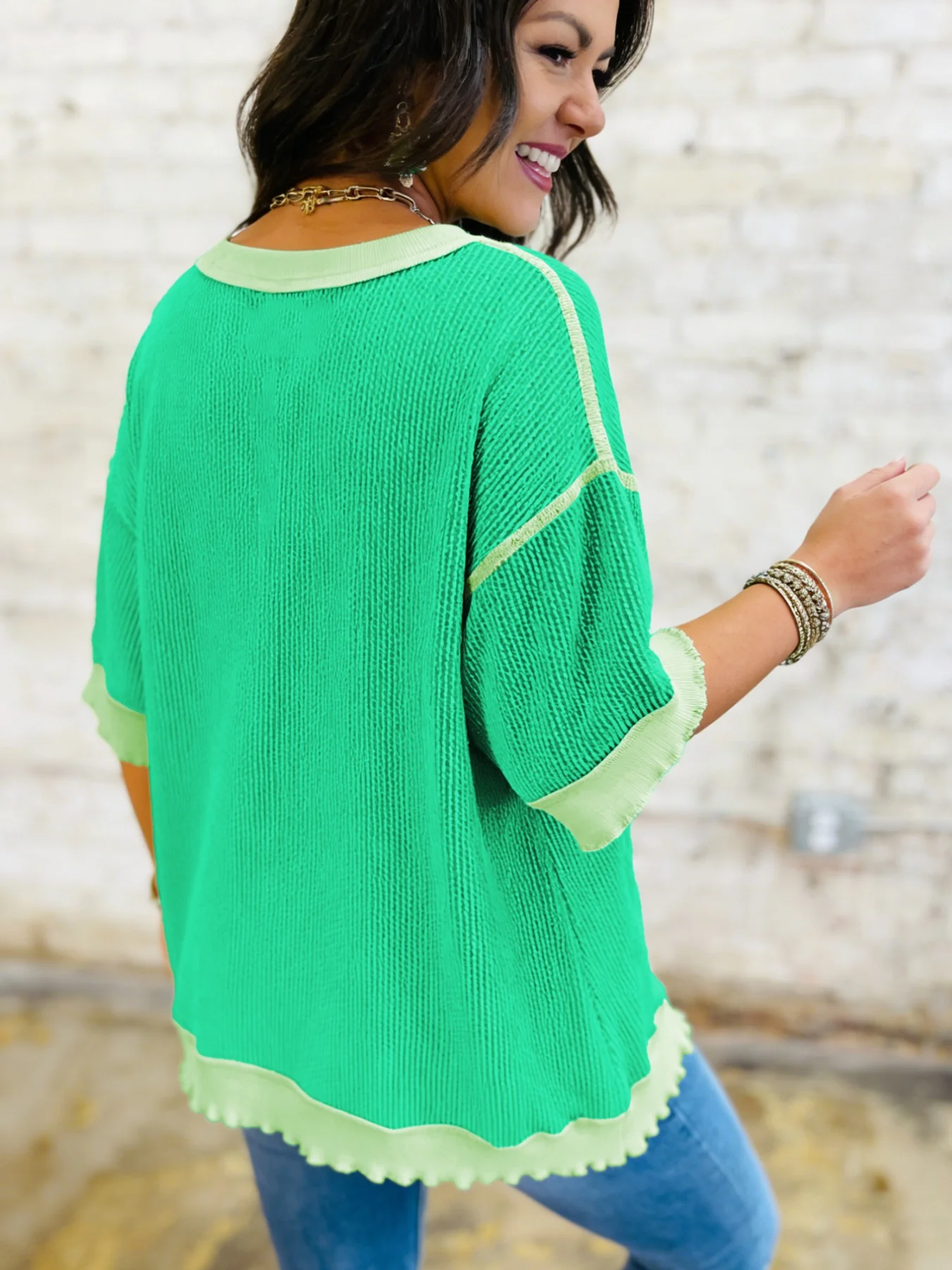 Loose Uneven Hem Twist Ribbed T Shirt - Image 2