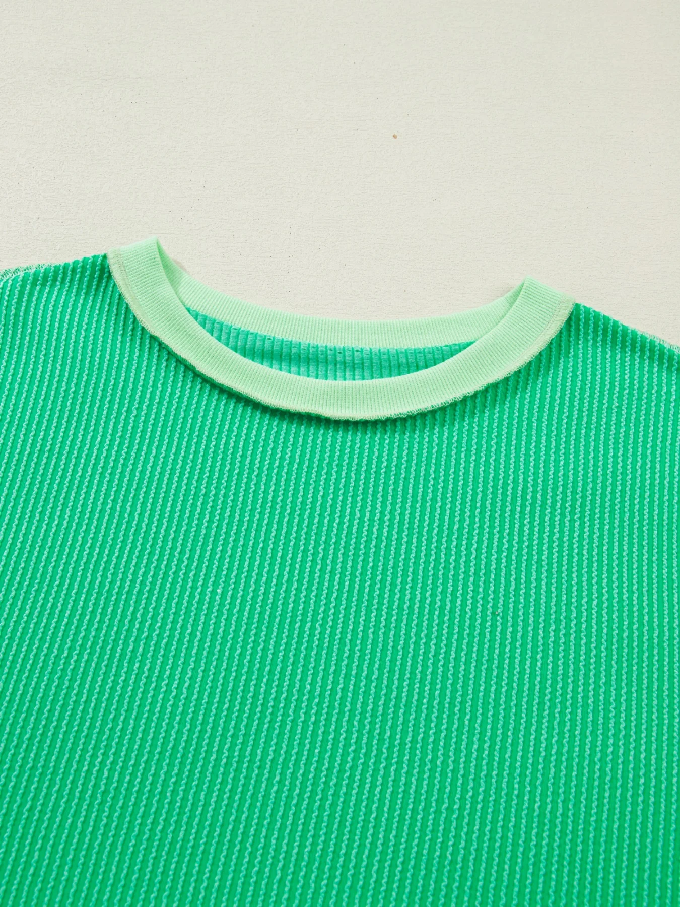 Loose Uneven Hem Twist Ribbed T Shirt - Image 6