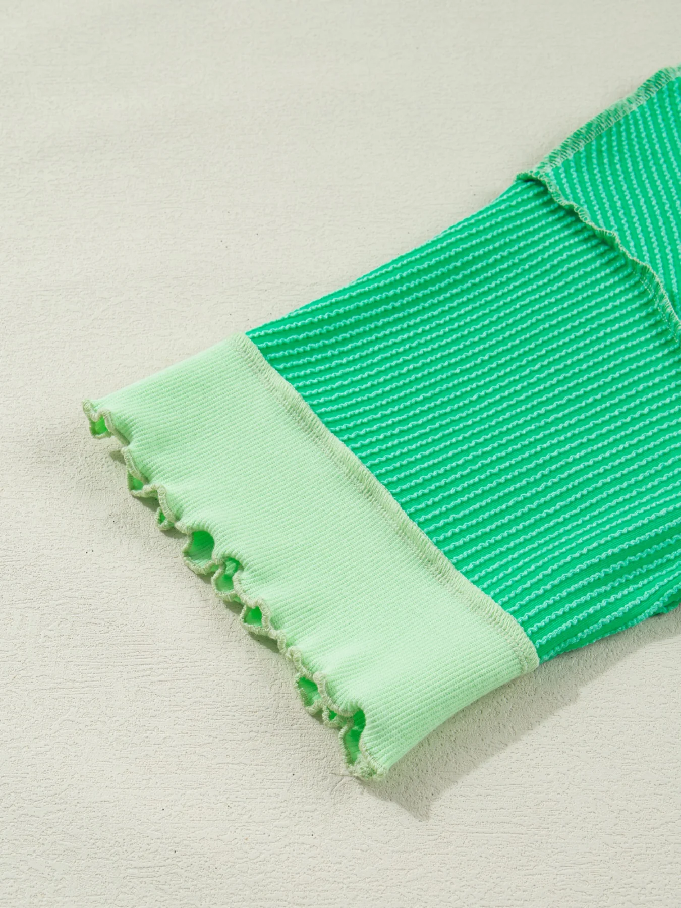 Loose Uneven Hem Twist Ribbed T Shirt - Image 8