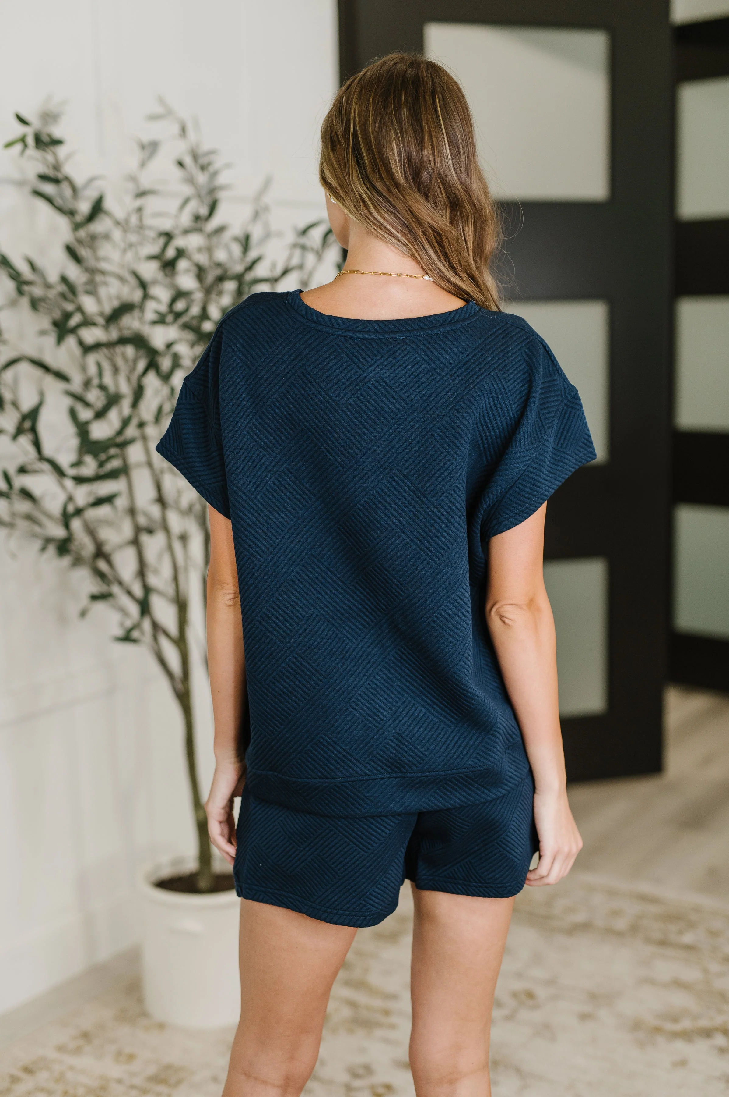 Love on the Loose Quilted Top in Navy - Image 5