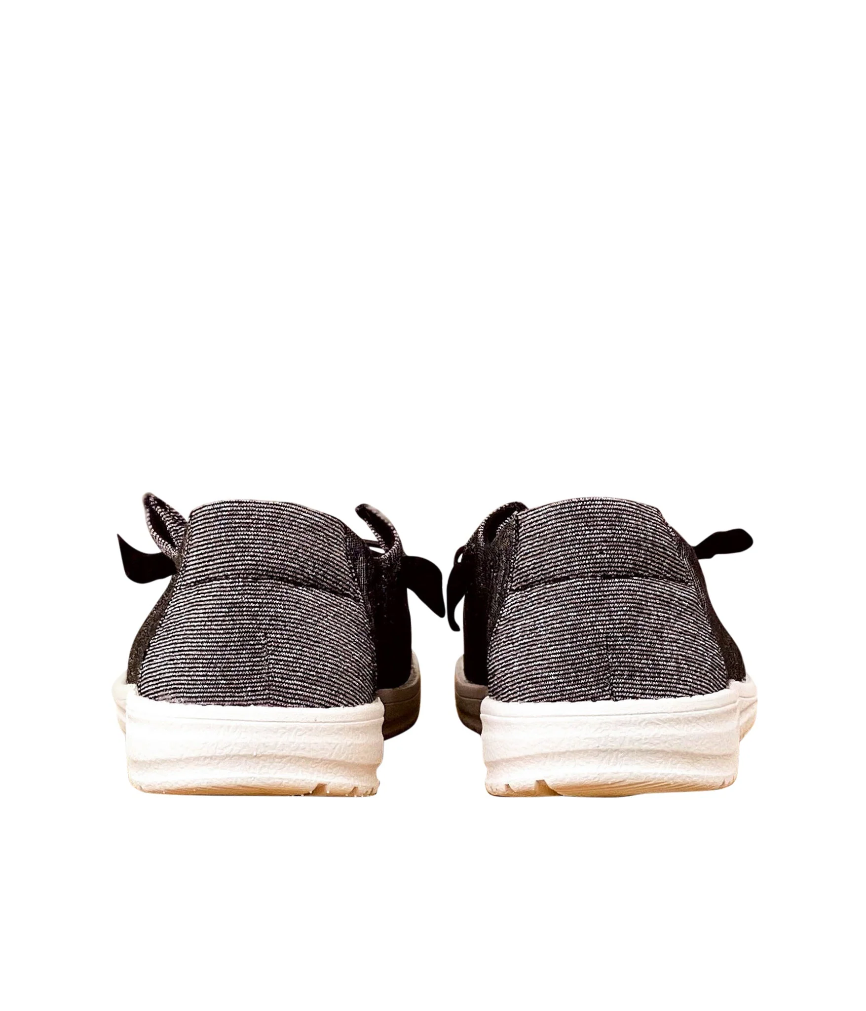 Maco Water Drop Sneaker in Black - Image 9