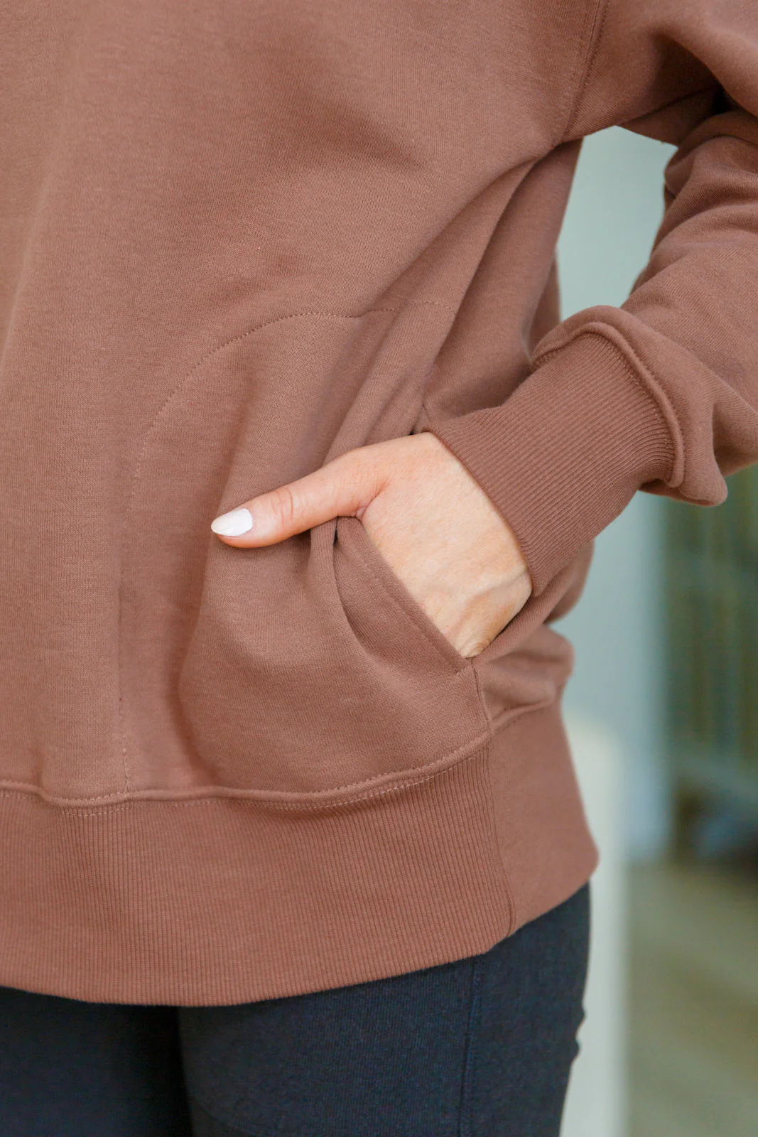 Make No Mistake Mock Neck Pullover in Cocoa - Image 7