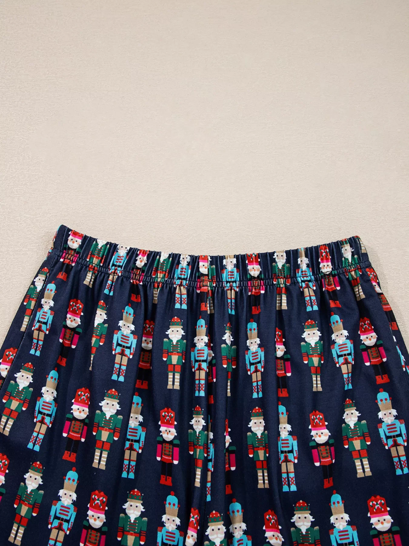 Mama Claus Plaid Letter Tee and Nutcracker Shorts 2pcs Lounge Set - Image 6
