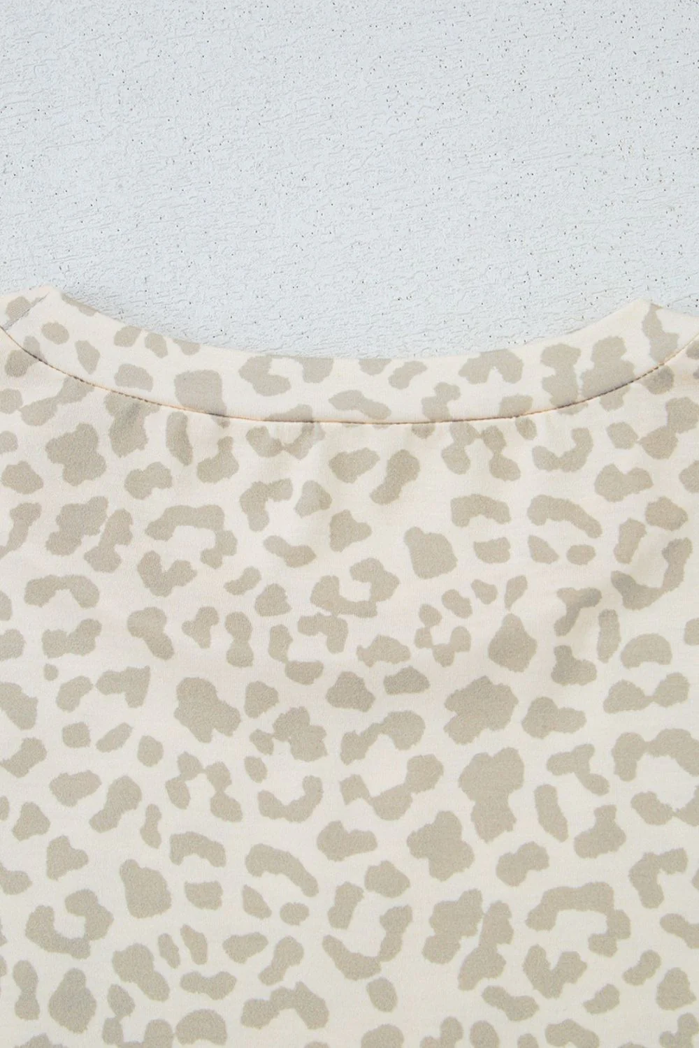 MAMA Letter Graphic Leopard Round Neck T-Shirt - Image 7