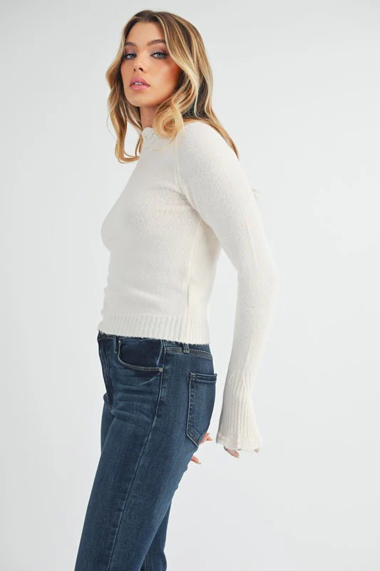 Mea Sweater - Image 10