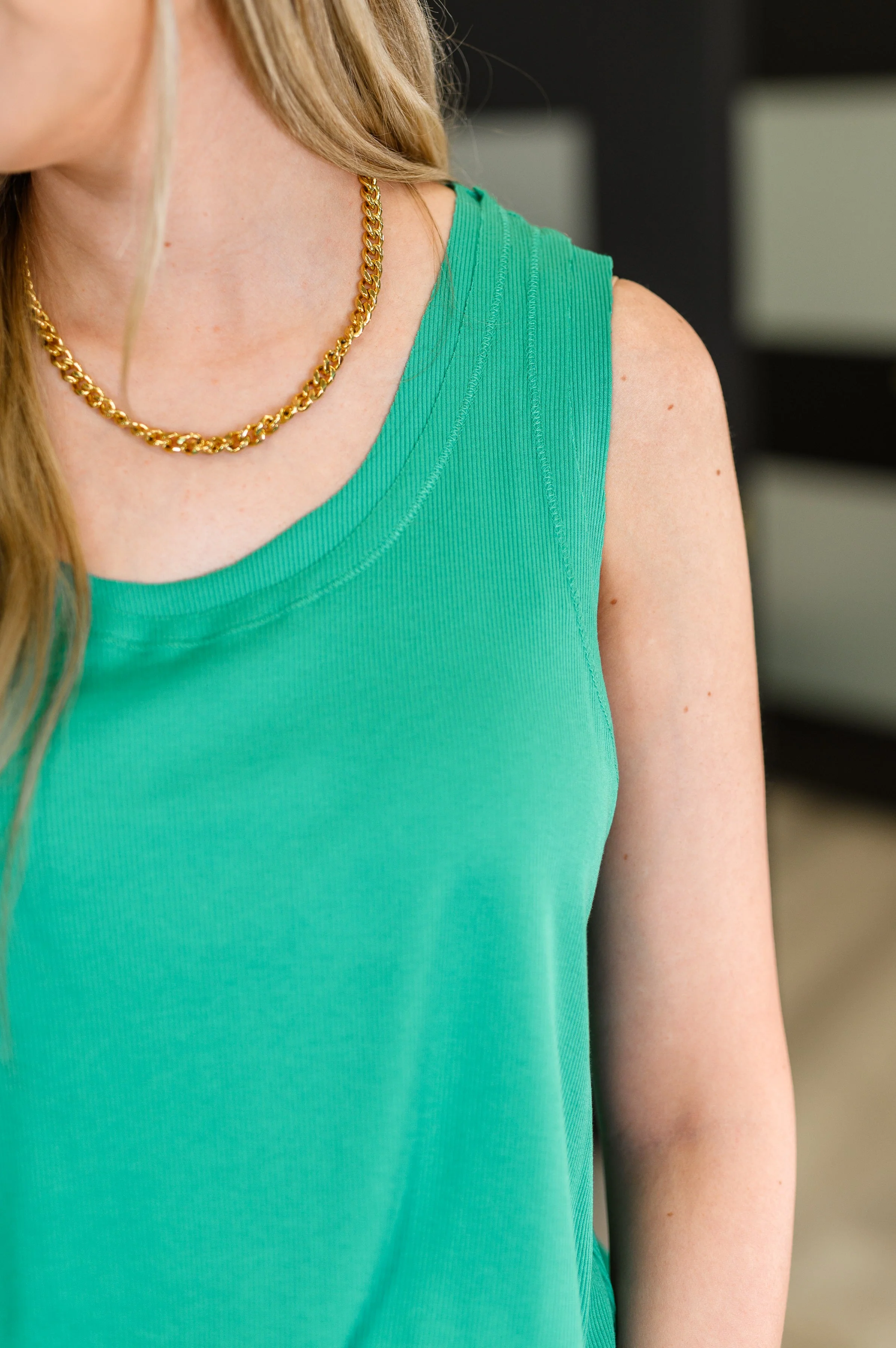 Mellow Muse Relaxed Knit Tank in Emerald - Image 2