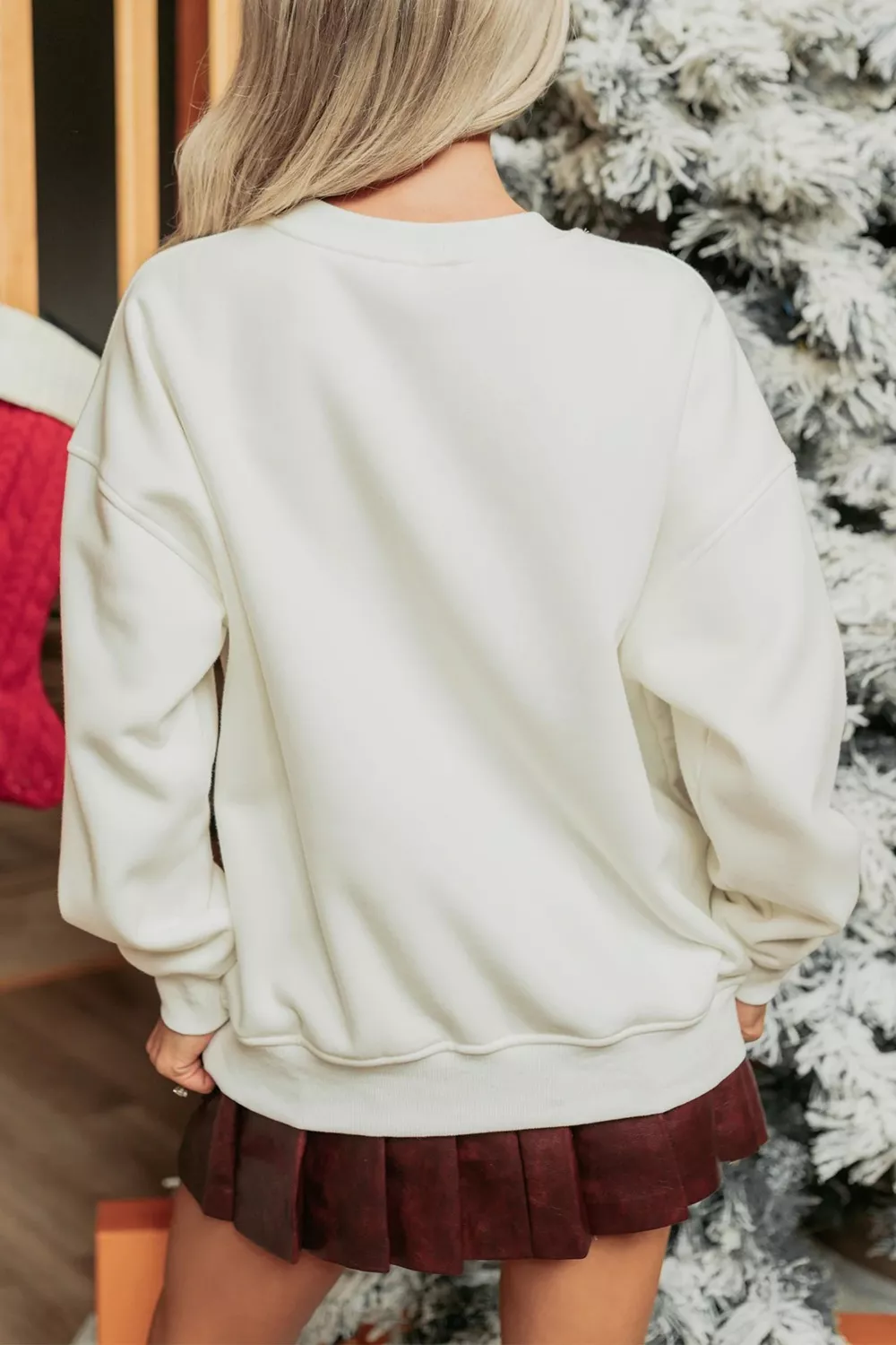 Merry Bow Graphic Drop Shoulder Loose Christmas Sweatshirt - Image 4