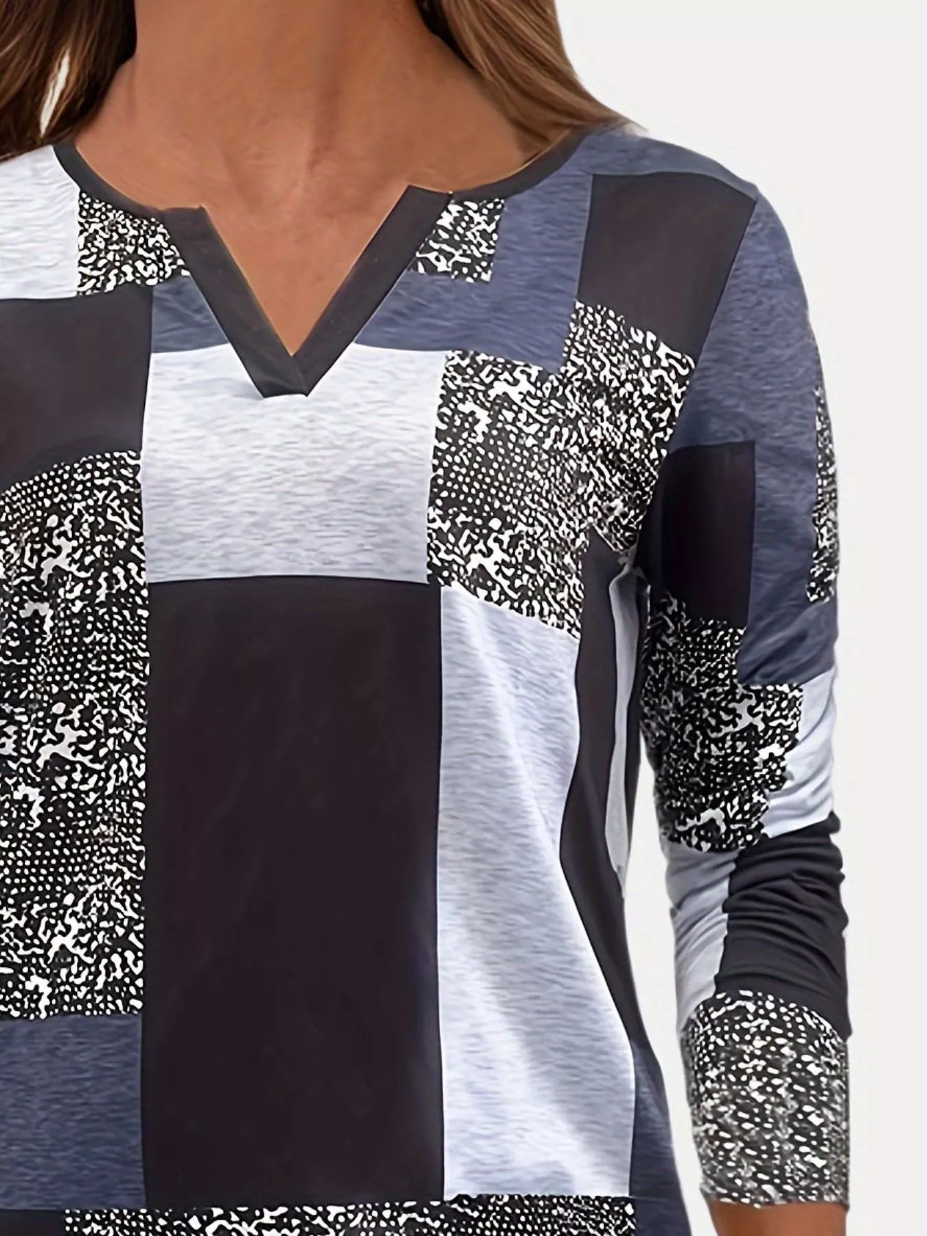 Notched Long Sleeve T-Shirt - Image 6