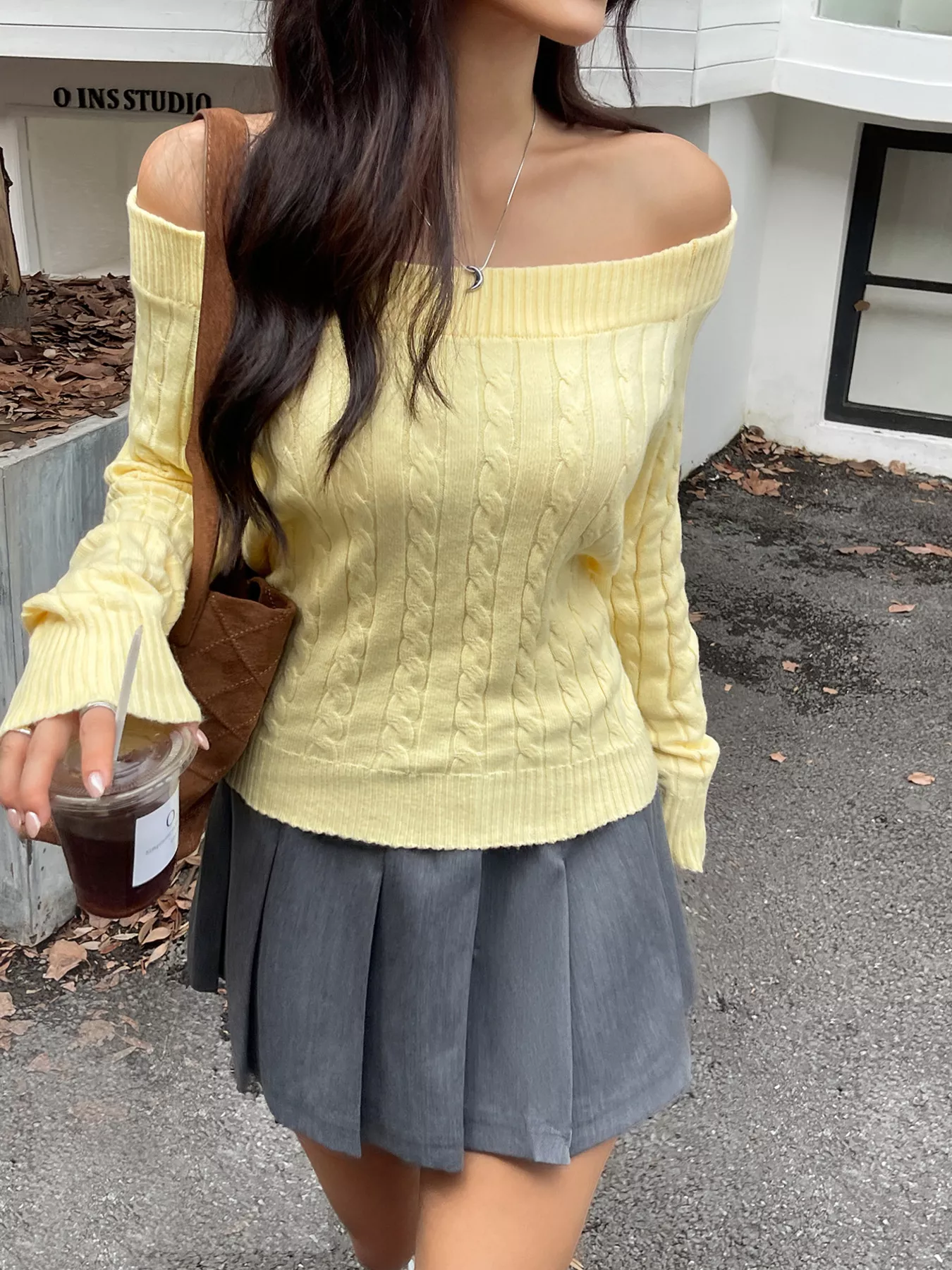 Off-Shoulder Cable Knit Sweater - Image 6