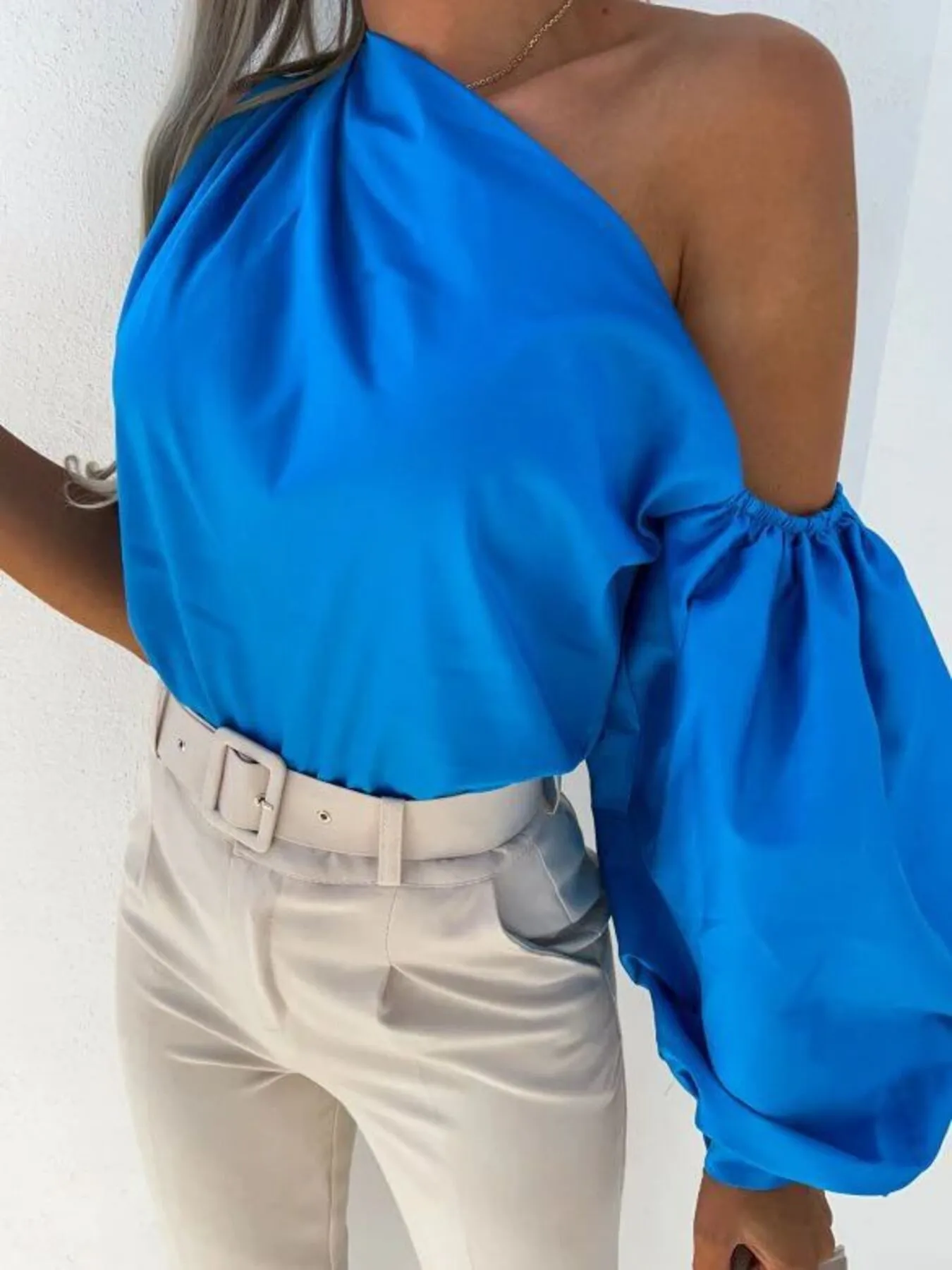 One Shoulder Puff Sleeve Blouse - Image 11