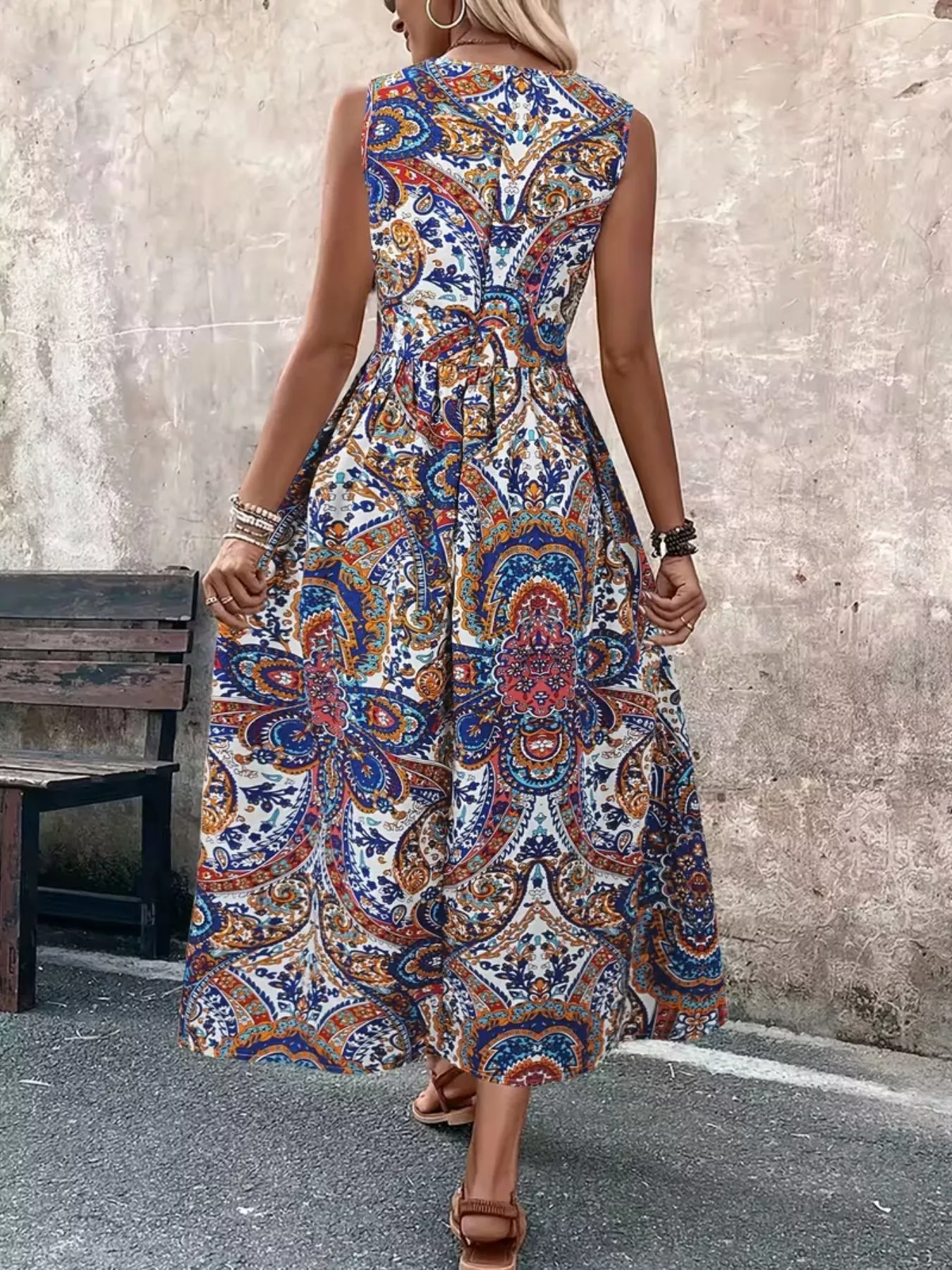 Paisley Print Sleeveless Romper - Image 20