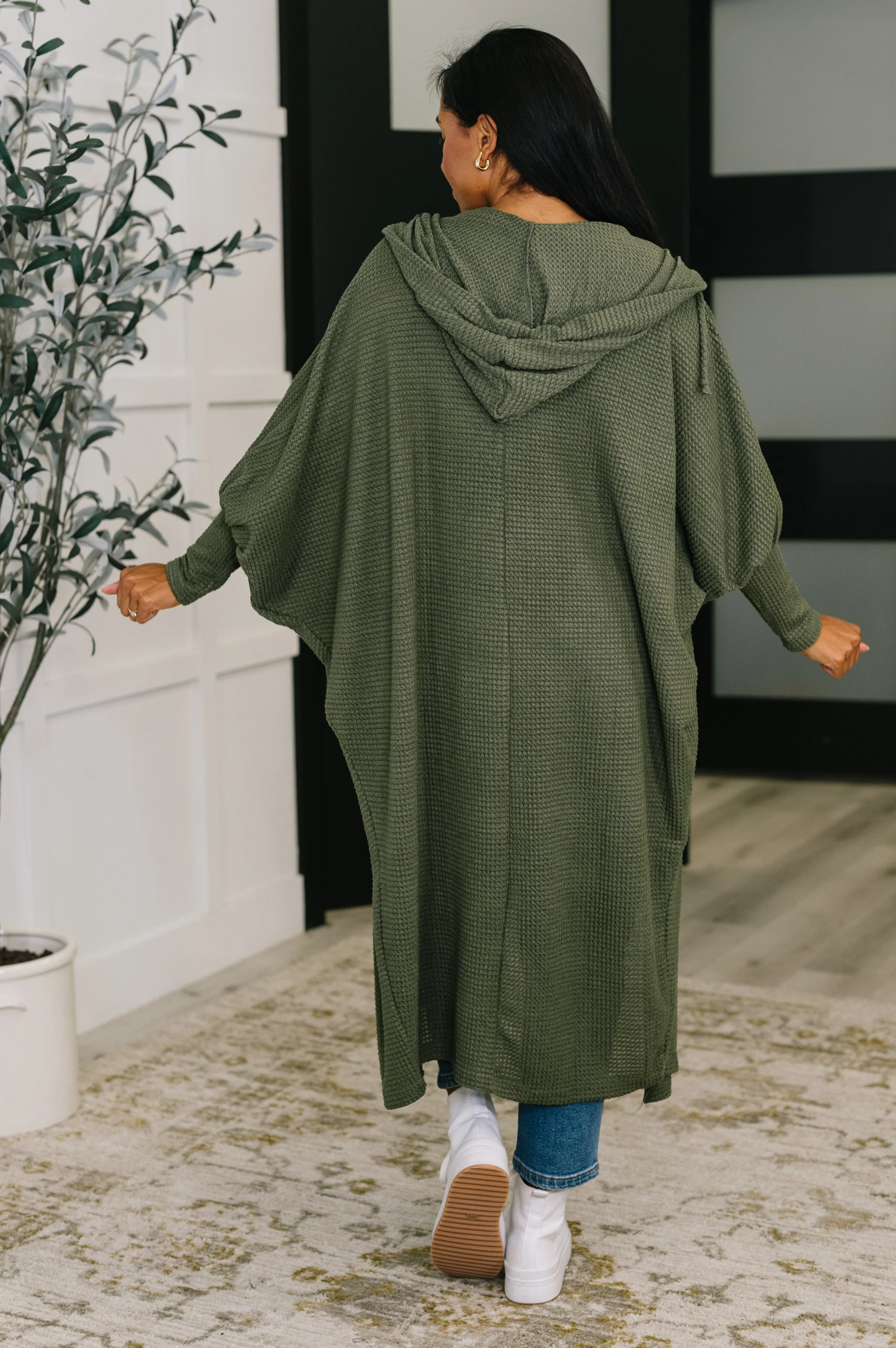 Pamper Travel Hooded Cardigan in Olive - Image 4