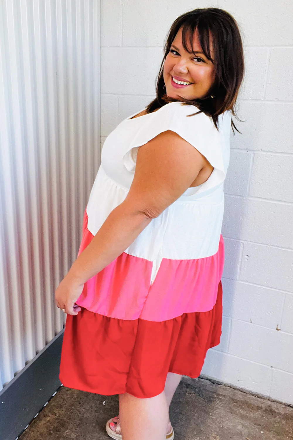 Peach & Cherry Red Tiered Frill Sleeve Midi Dress - Image 4
