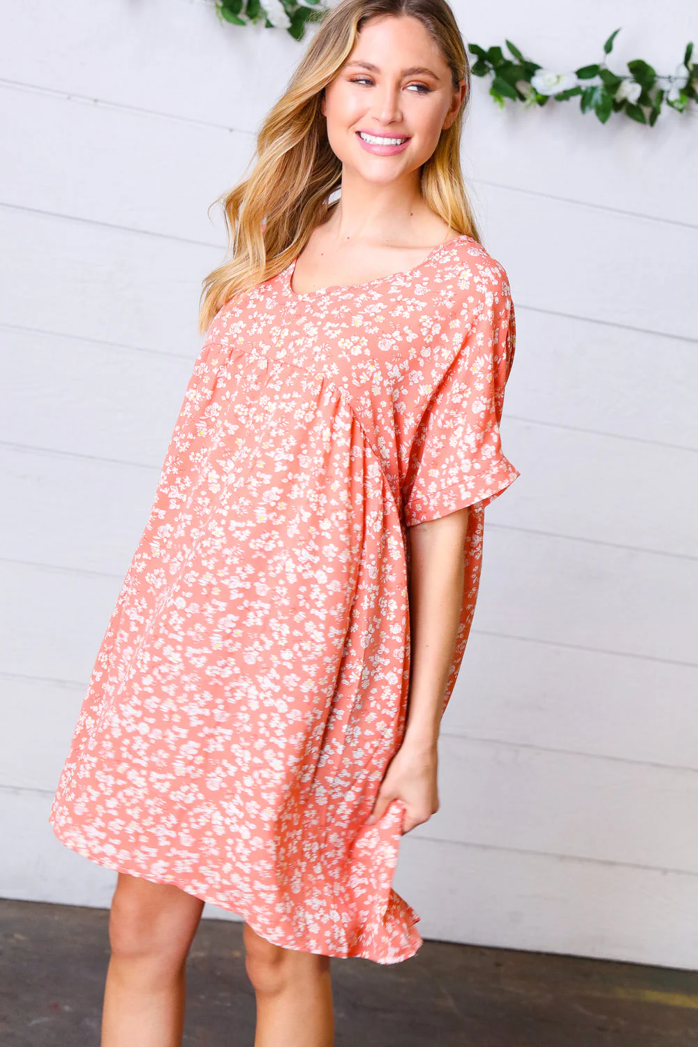 Peach Ditzy Floral Woven Dolman V Neck Dress - Image 5