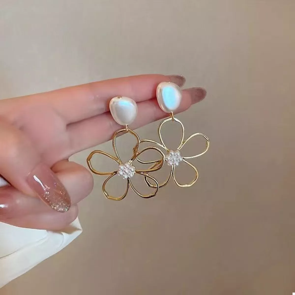 Pearl & Floral Drop Earrings - Image 2