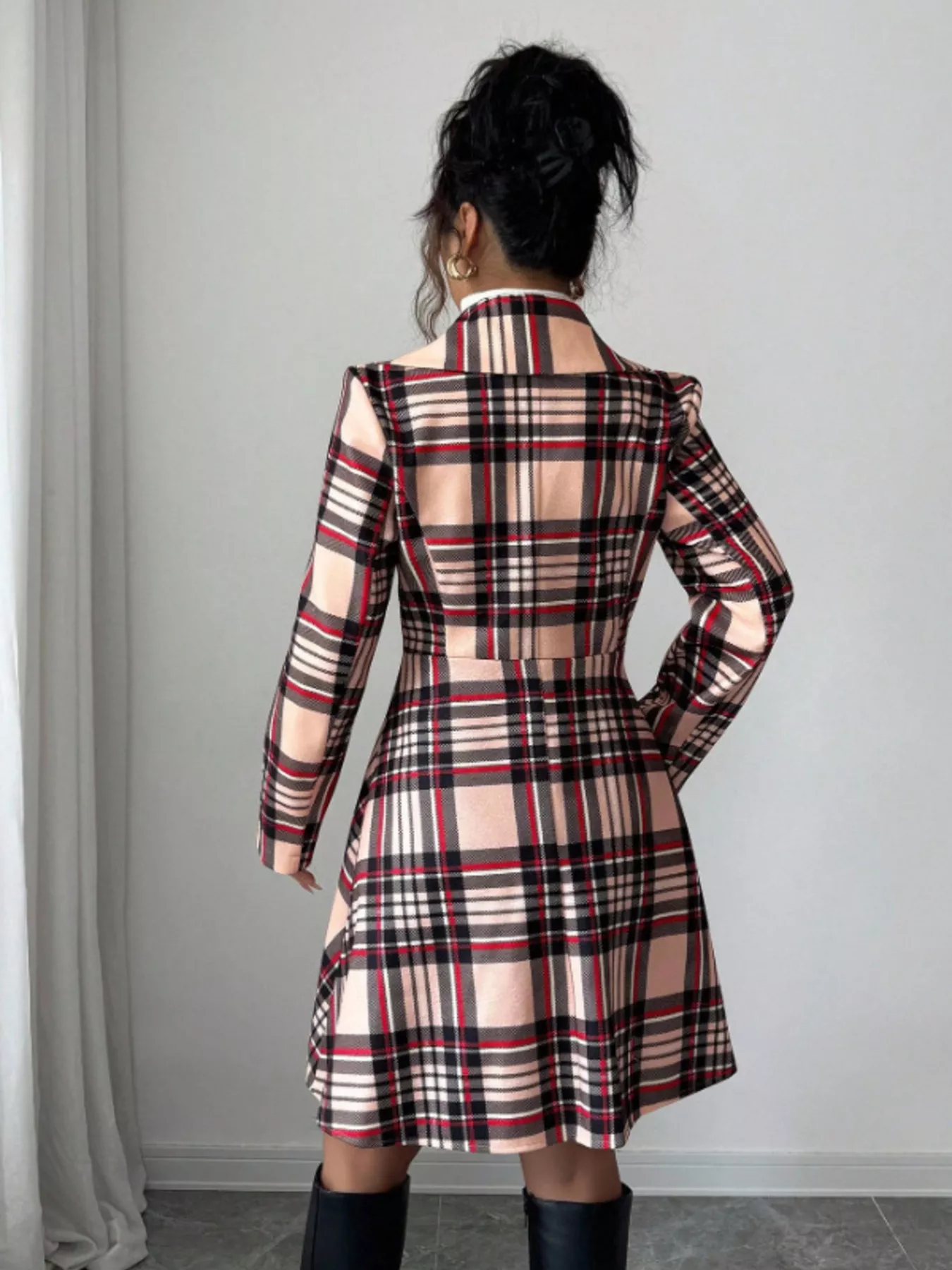 Plaid Button Up Long Sleeve Coat - Image 2