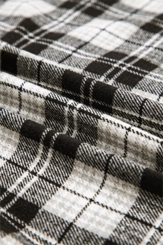 Plaid Chest Pocket Long Sleeve Buttoned Shirt - Image 9
