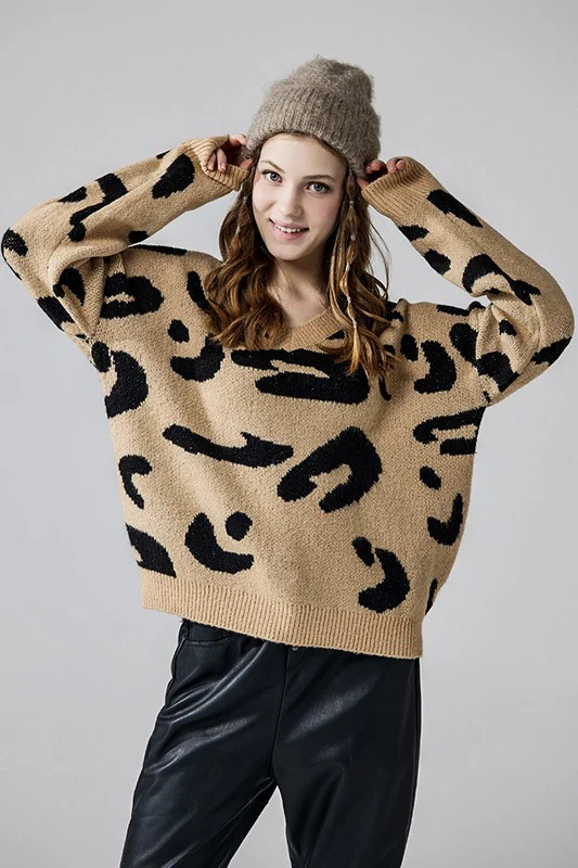 Plus Fuzzy Mohair Jacquard V-Neck Leopard Sweater - Image 6