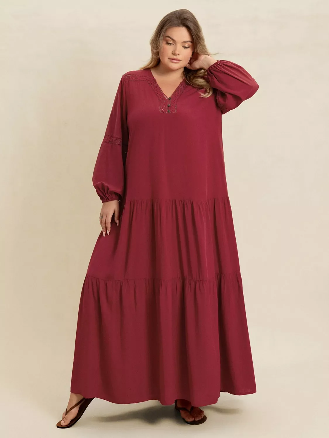 Plus Size Bohemian Tiered Maxi Dress with Balloon Sleeves - Image 11