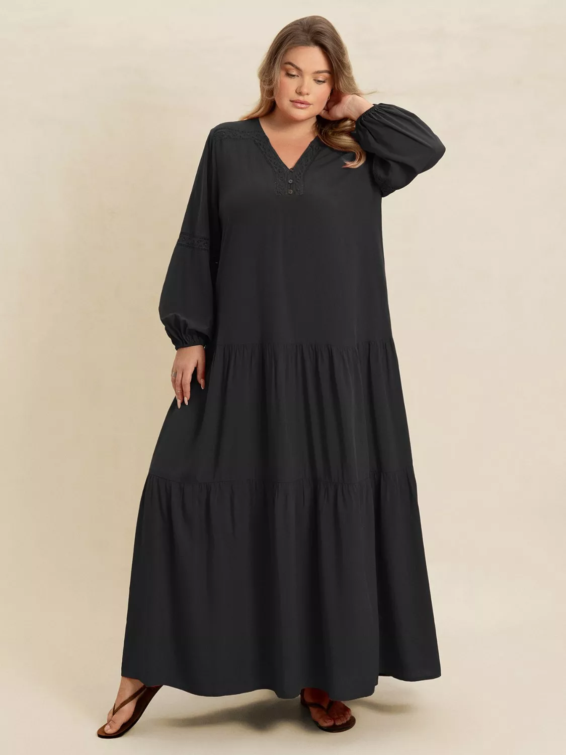 Plus Size Bohemian Tiered Maxi Dress with Balloon Sleeves - Image 17