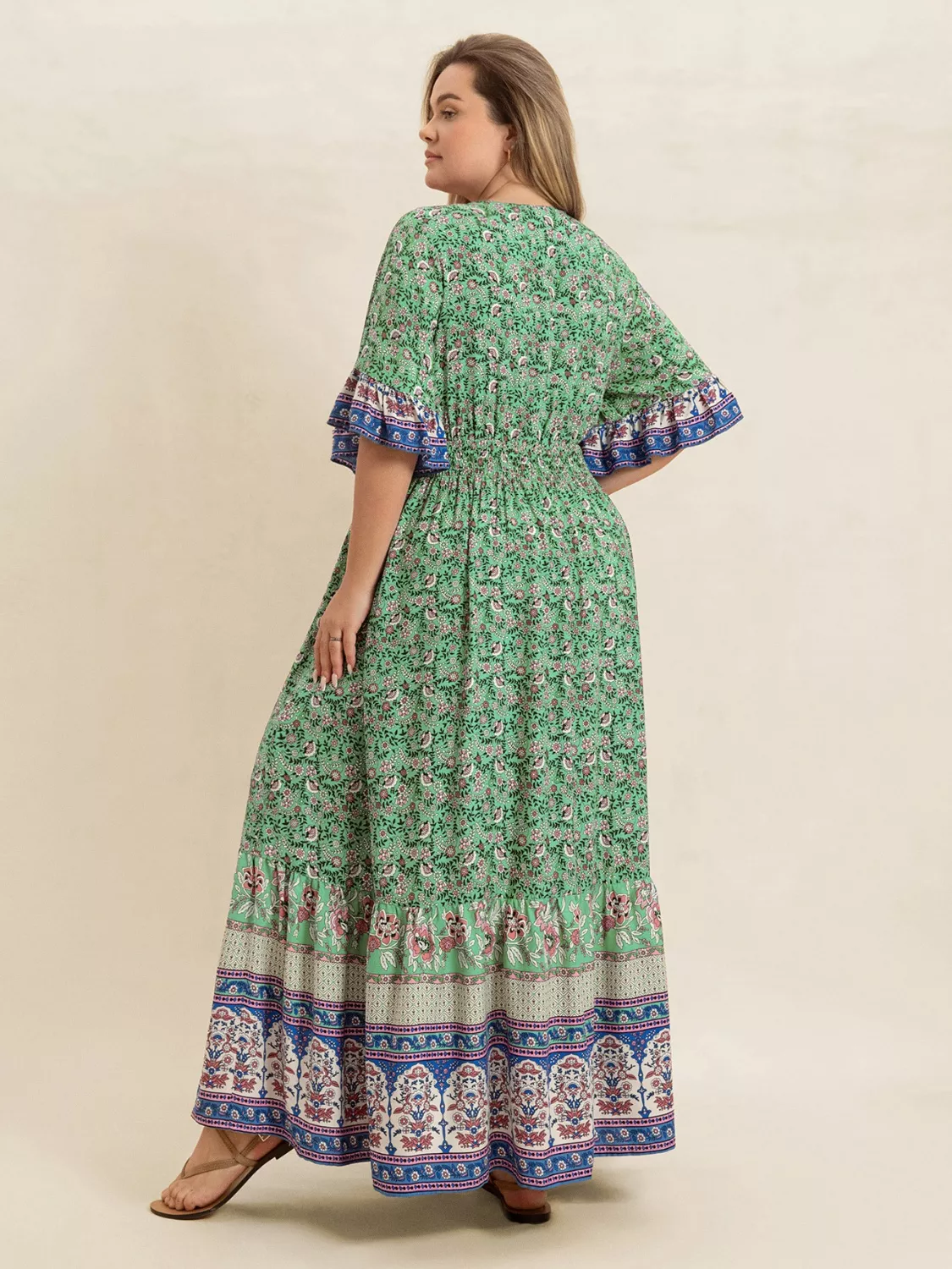 Plus Size Floral Print Smocked Waist Maxi Dress - Image 6