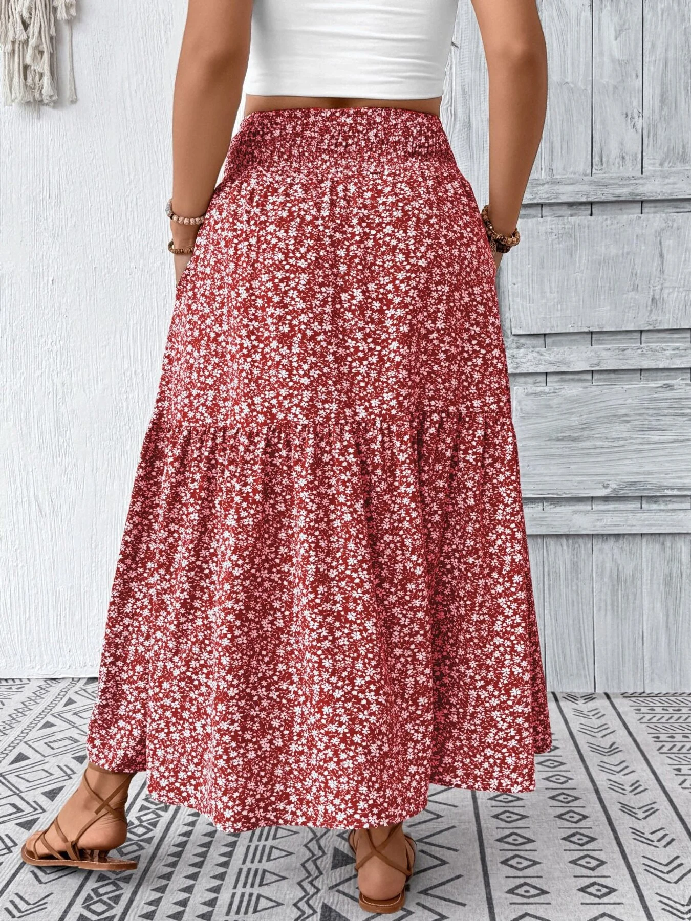 Plus Size Floral Print Tiered Skirt - Image 4