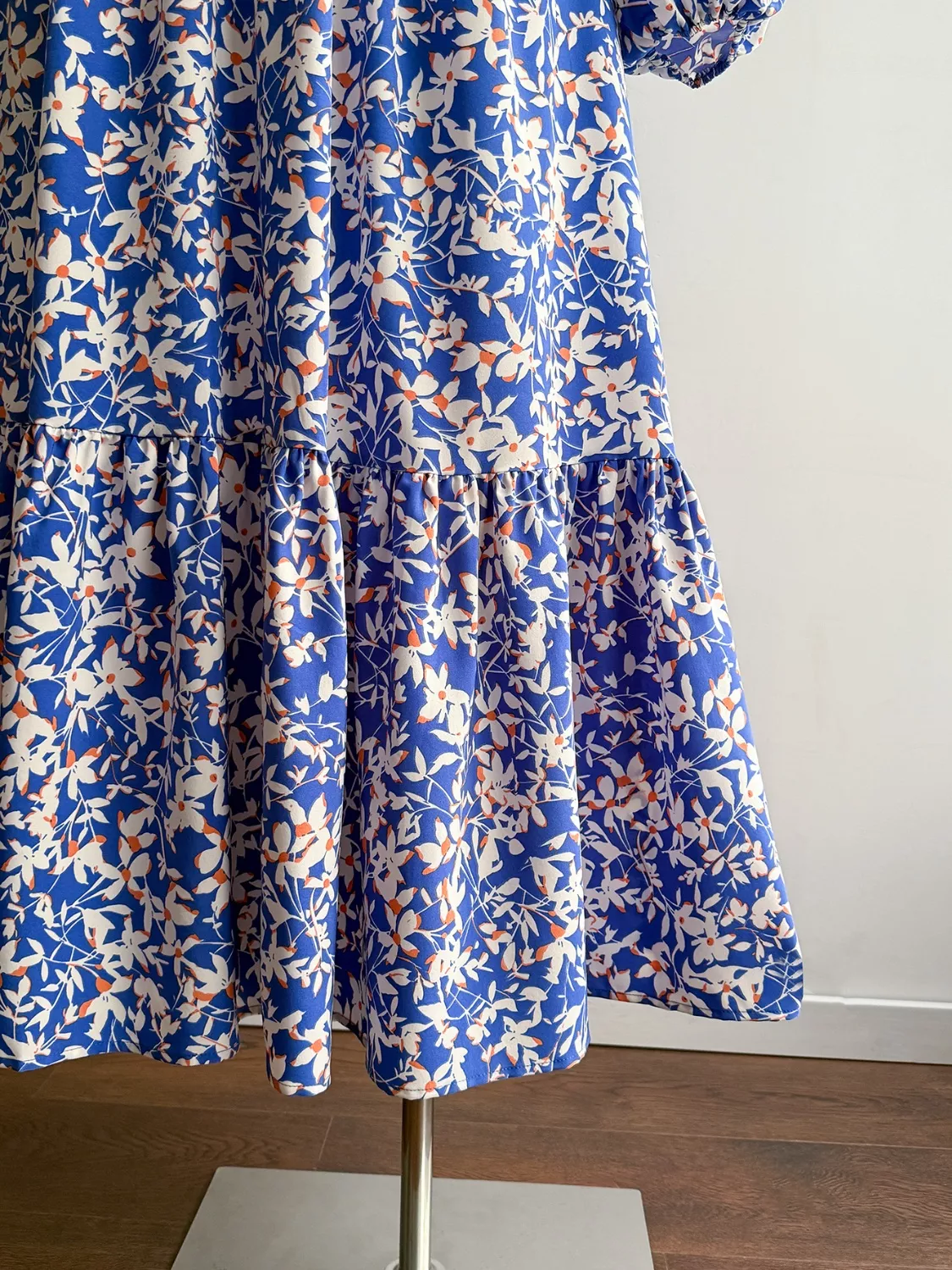 Plus Size Floral Print V-Neck Long Sleeve Maxi Dress - Image 4