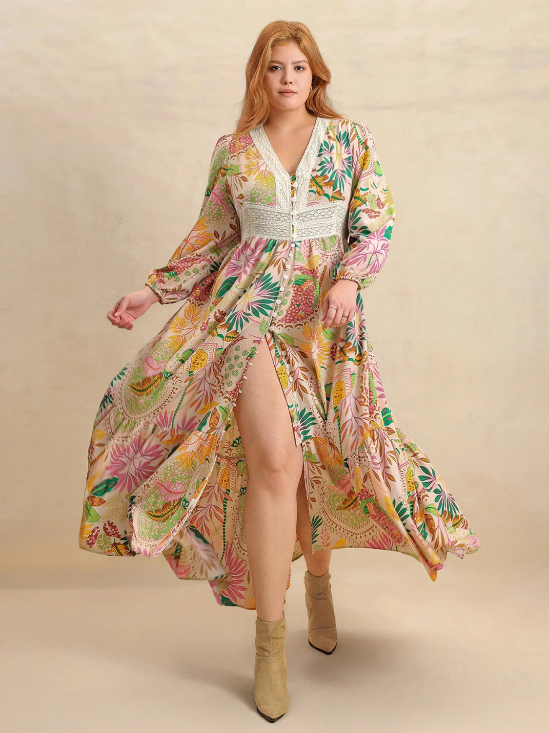 Plus Size Lace Detail Printed V-Neck Balloon Sleeve Dress - Image 2