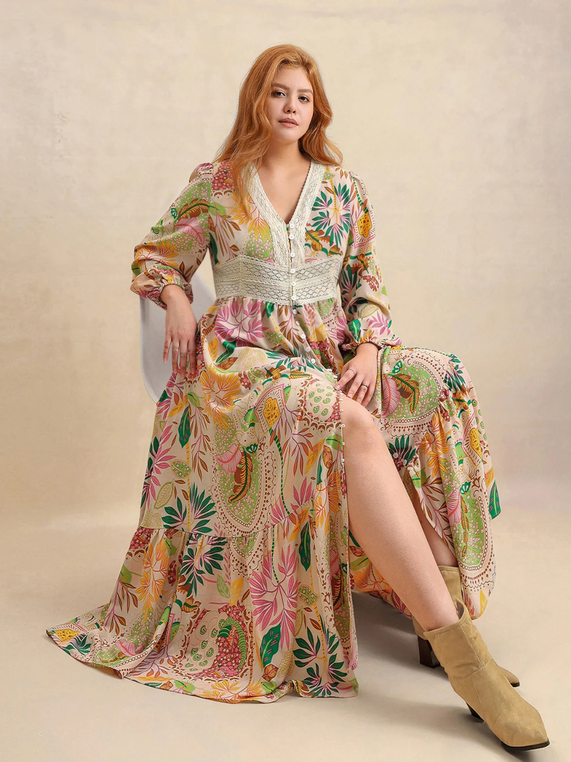 Plus Size Lace Detail Printed V-Neck Balloon Sleeve Dress - Image 3