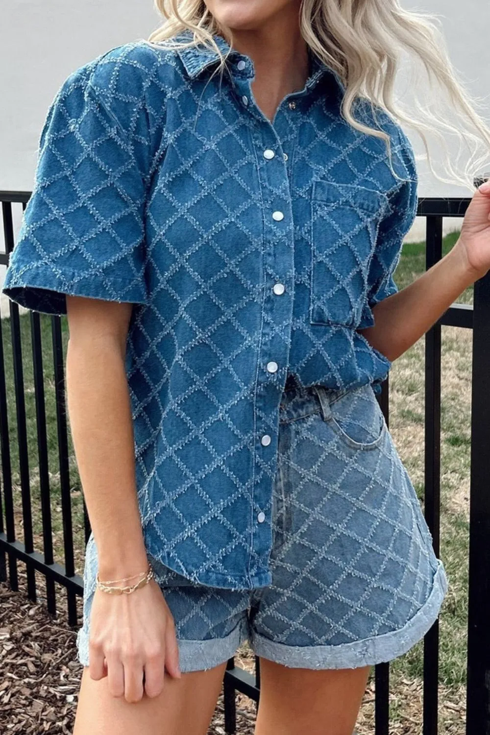 Pocketed Collared Neck Short Sleeve Denim Shirt - Image 6