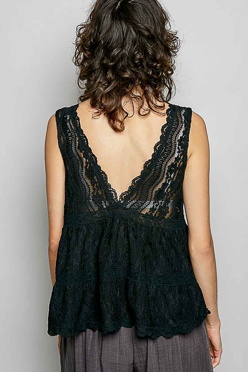 POL Deep V-Neck Scalloped Lace Sleeveless Top - Image 4