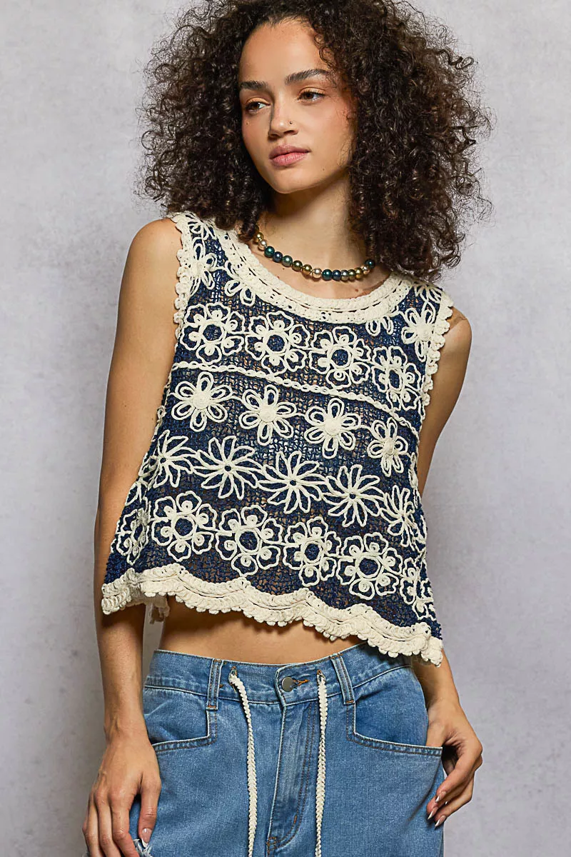 POL Floral Round Neck Cropped Crochet Sleeveless Top with Scalloped Edge