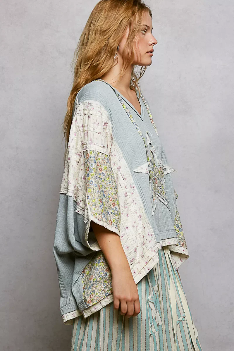 POL Floral Star Patch Hooded Blouse with Lace Contrast Detail - Image 3