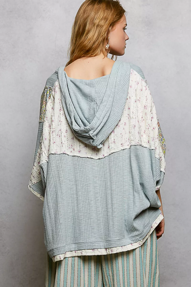 POL Floral Star Patch Hooded Blouse with Lace Contrast Detail - Image 4