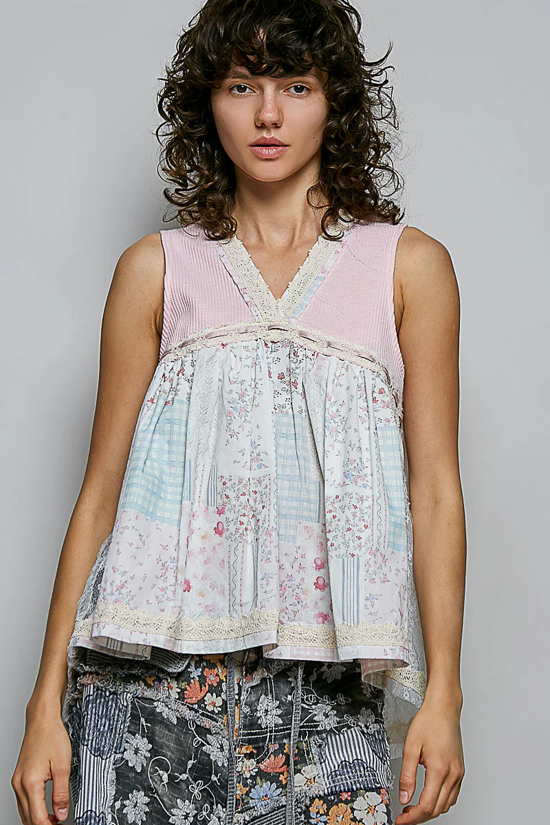 POL Floral V-Neck Sheer Tank with Lace Trim - Image 2