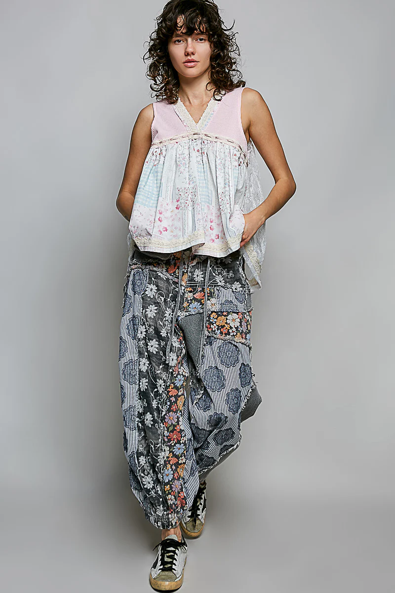 POL Floral V-Neck Sheer Tank with Lace Trim - Image 5
