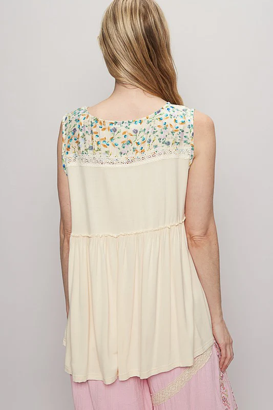 POL Lace Detail Frill Floral V-Neck Sleeveless Top - Image 4