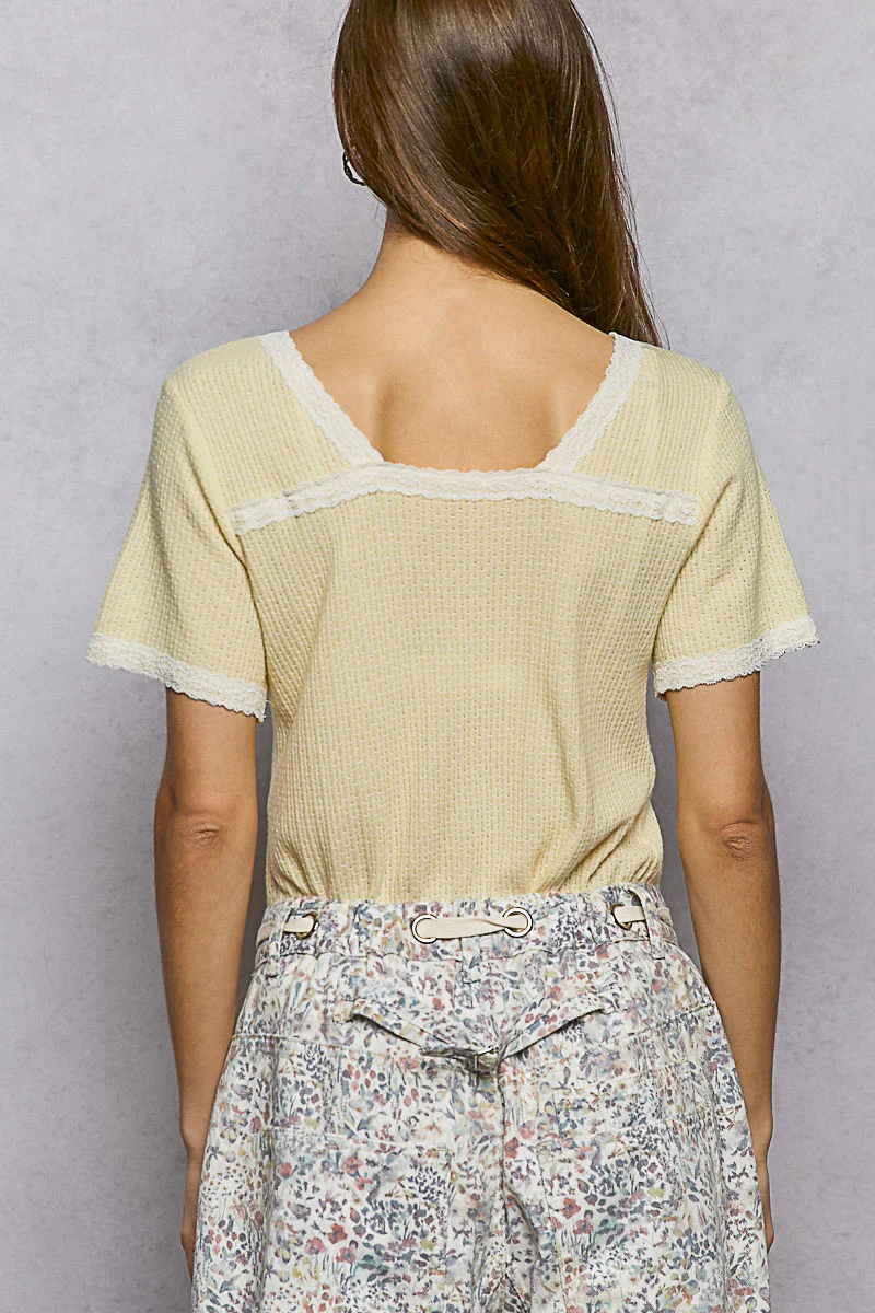 POL Lace Detail V-Neck Short Sleeve Textured T-Shirt - Image 4