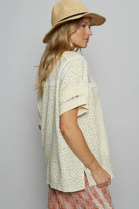 POL Number Floral Crochet Button Detail Half Sleeve Top - Image 3