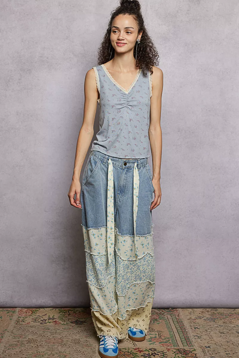 POL Ruched Floral V-Neck Tank with Lace Detail - Image 6