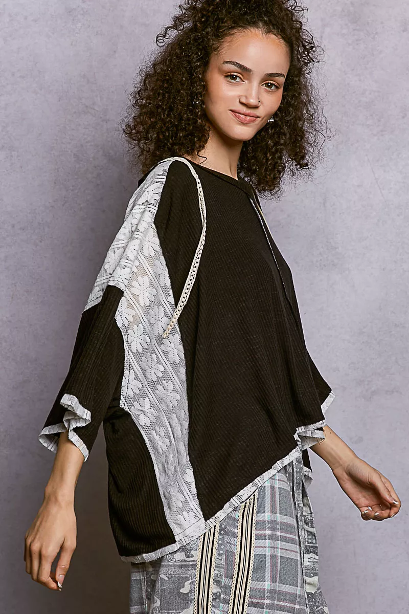 POL Short Sleeve Hoodie Top with Lace Detail - Image 3