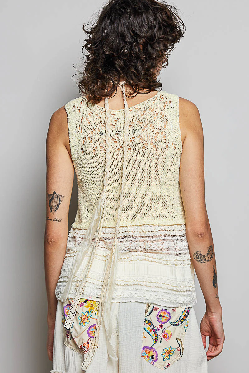POL V-Neck Crochet Sweater Vest with Lace Trim - Image 4