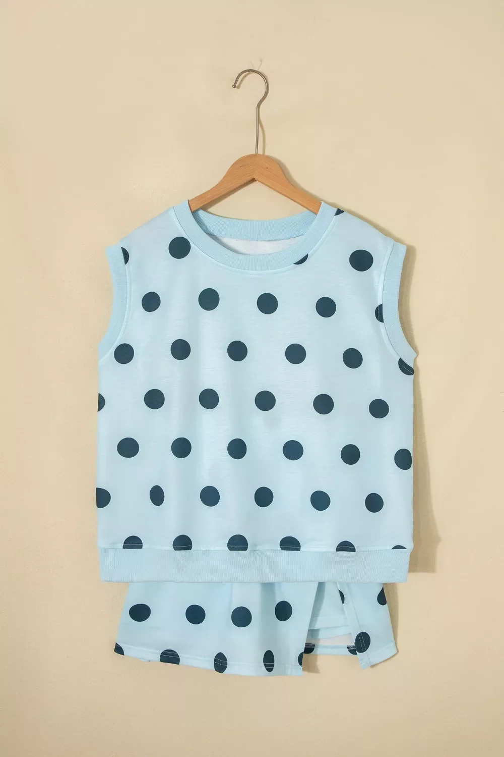 Polka Dot Sleeveless Top and Skort Casual Two-Piece Set - Image 3