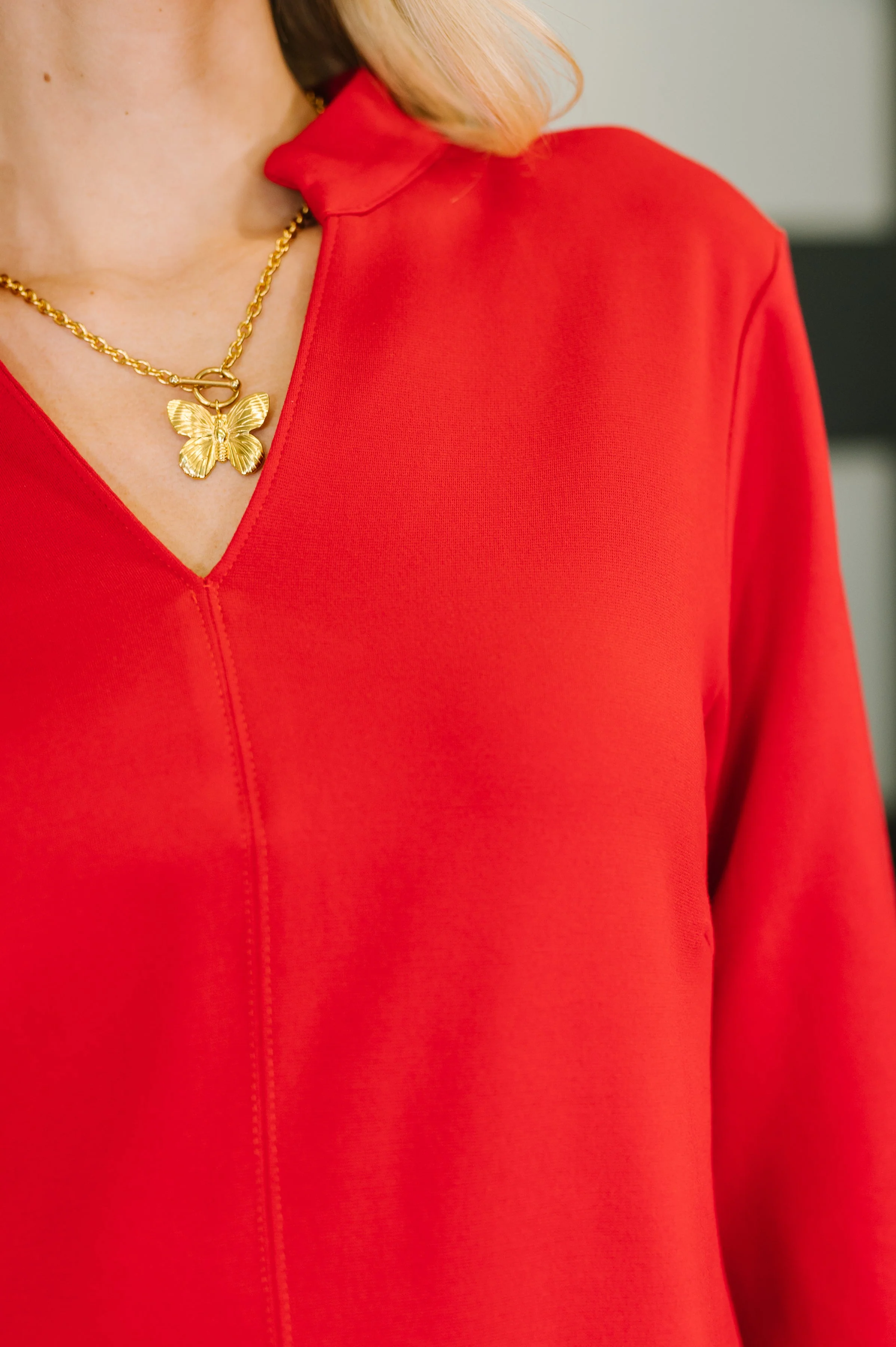 Portfolio Quarter Sleeve Dress in Red - Image 2